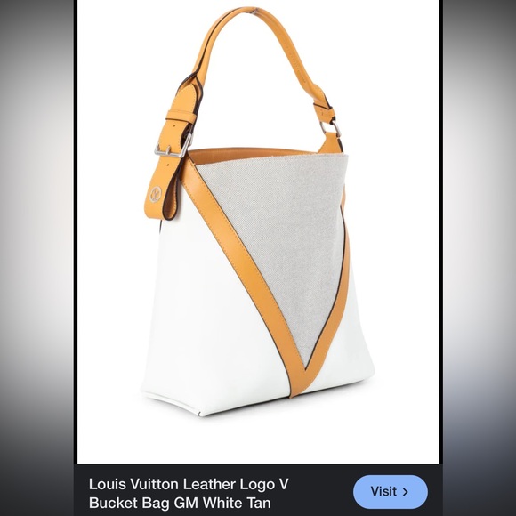 👑 Louis Vuitton White and Tan Minimalist Shoulder Bag (bucket bag) - Picture 3 of 11